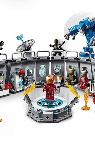 Lego avengers iron online man hall of armour